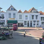 3 Bedroom Awesome Home In Zonnemaire